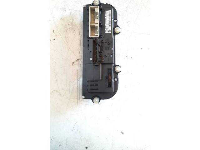 Блок управления климат-контролем 3T0820047H   Skoda Yeti (5L)