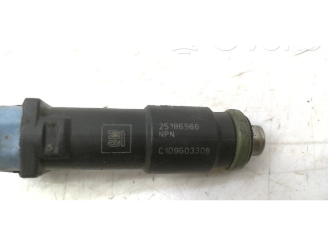 Форсунка 25186566, C109603308    Chevrolet Spark   