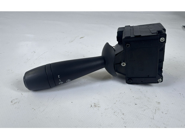 Ручка стеклоочистителей 255670736R, E11811140 Dacia Dokker