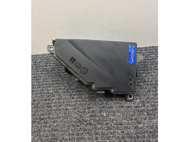 Блок предохранителей  31409737   Volvo XC90    