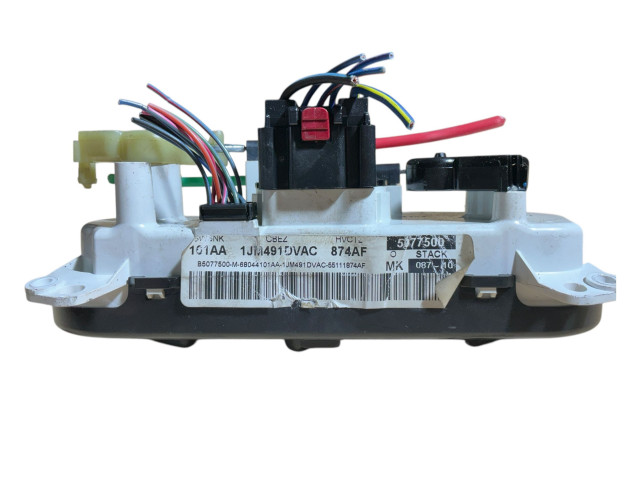 Блок управления климат-контролем 1JM491DVAC, P5511874AF   Jeep Patriot