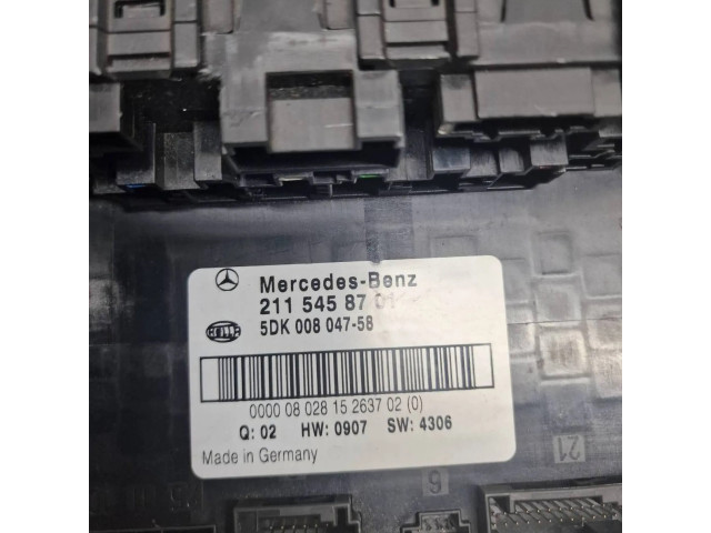 Блок предохранителей  5DK00804758, 2115458701   Mercedes-Benz E W211    
