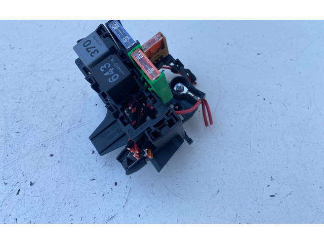 Блок предохранителей 8K1937503A Audi Q5 SQ5