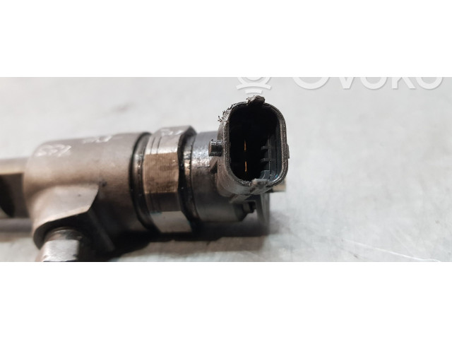 Форсунка 0445110566    Peugeot 5008  BH01 