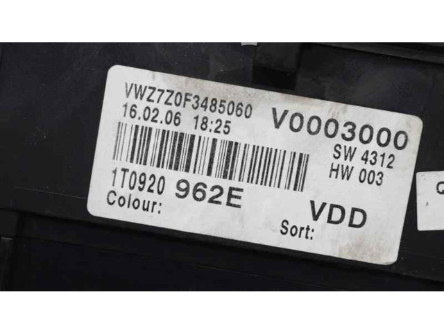 Панель приборов 1T0920962EX, 1T0920962E Volkswagen Touran I