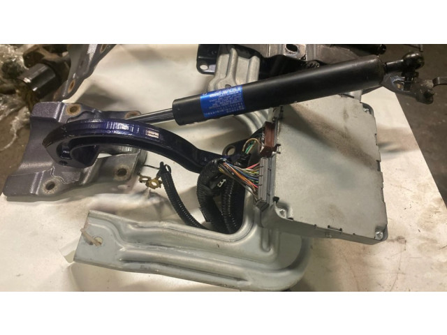 Механизм фиксации задней двери