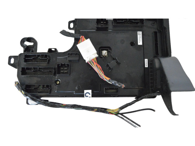 Блок комфорта 107867332L Tesla Model 3