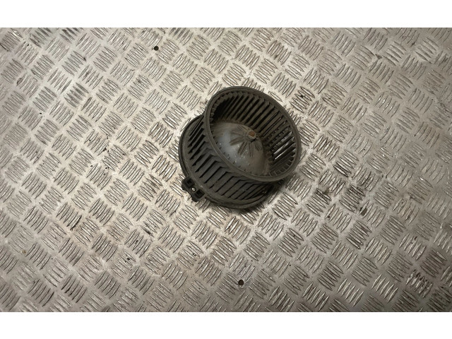 Вентилятор печки Nissan Navara D22