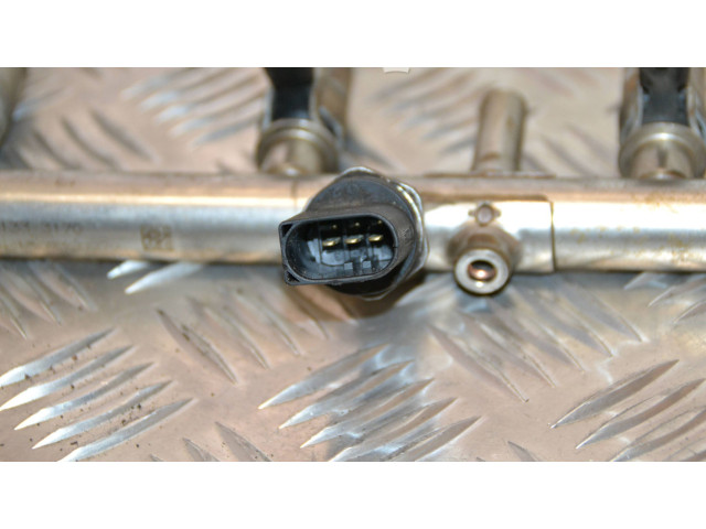 Магистральная трубка топлива    06K133317G, 1309320279   Skoda Octavia Mk3 (5E)