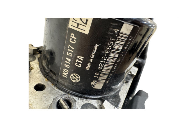 Блок АБС 1K0614517CP, 10021206514 Skoda Yeti (5L) 2009 - 2017 года