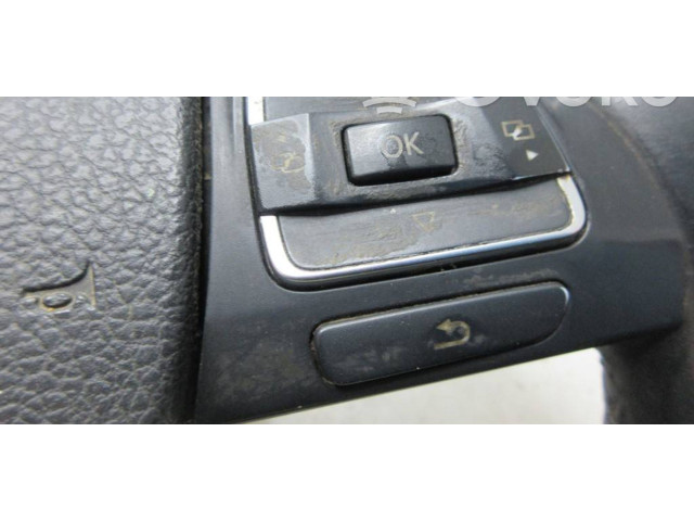 Volant Volkswagen PASSAT B7 2012