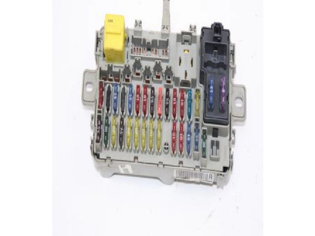 Блок предохранителей YQE103680, YQE103680   Rover 45    