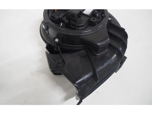 Вентилятор печки    31497372, 0130309504   Volvo XC60