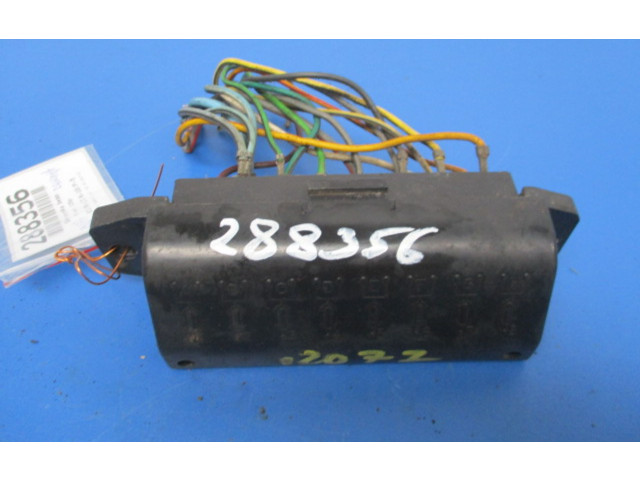 Блок предохранителей     Fiat 126    