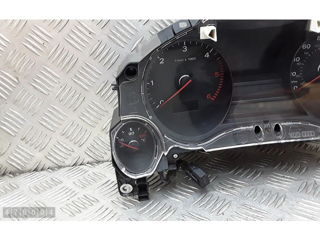 Přístrojová deska Audi A8 S8 D3 4E 2007 4e0920951b