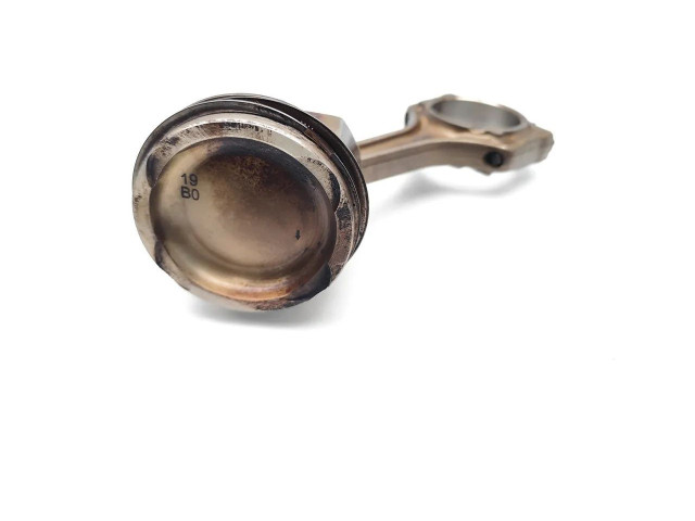 Поршень с шатуном 55263624;EAQ 55263624, EAQ Jeep Compass