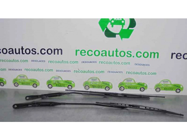 Ножка стеклоочистителей лобового стекла