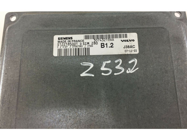 Блок управления 30743219AA, Z532   Volvo V50