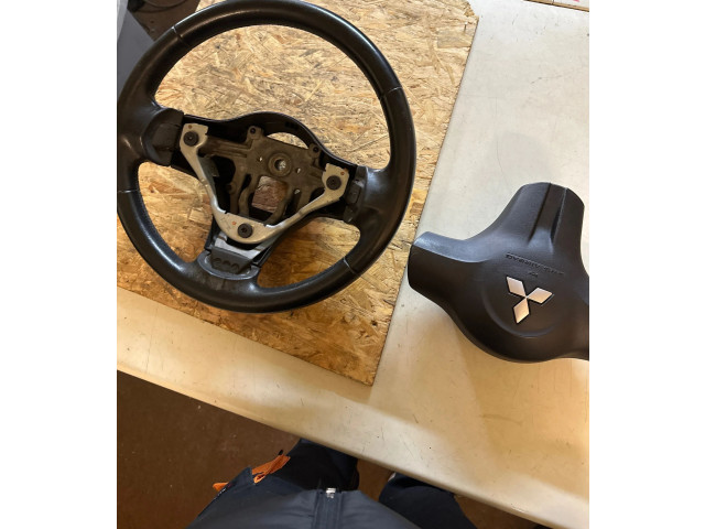 Руль Mitsubishi Colt 2004 - 2008 года 6027645