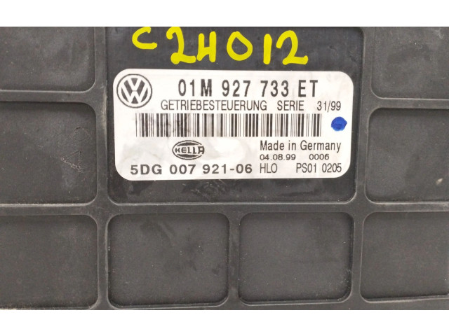 Блок управления коробкой передач 01M927733ET, 5DG00792106   Skoda Octavia Mk2 (1Z)