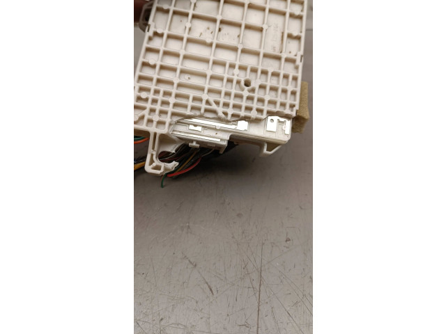 Pojistková skříňka PPT25P5, 502K26 Mazda 6 2004