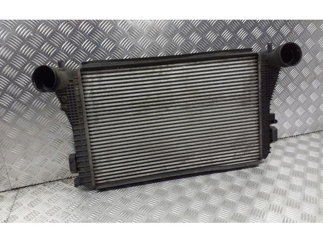 Интеркулер  1K01145803L   Skoda Octavia Mk2 (1Z) 