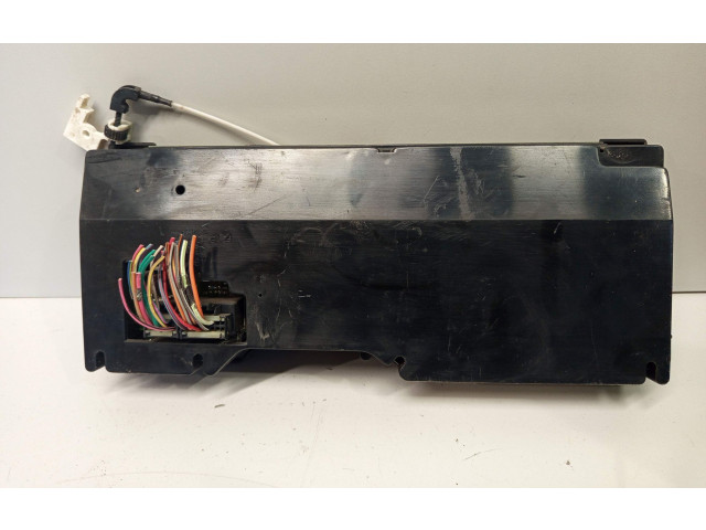 Přístrojová deska Lincoln Town Car 1994 F3VF10849FA