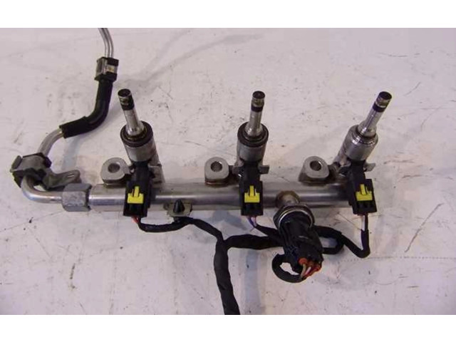 Топливная рампа 35350-04270 KIA Rio