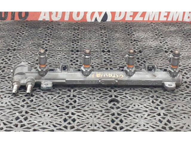 Топливная рампа 036133319 Skoda Octavia Mk1 (1U)