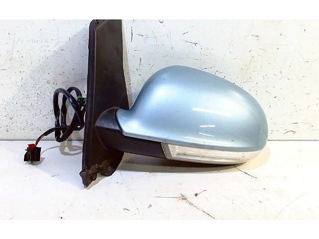 Зеркало электрическое Volkswagen Golf Plus 2005 - 2013 года