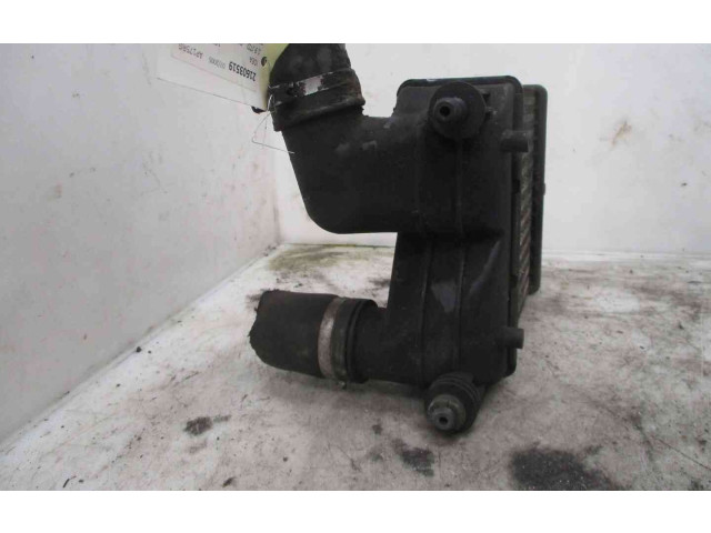 Интеркулер 46831804, 21603519 Fiat Idea