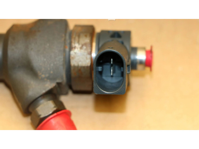 Комплект форсунок 0445110477, 04L13077G    Skoda Octavia Mk3 (5E)   