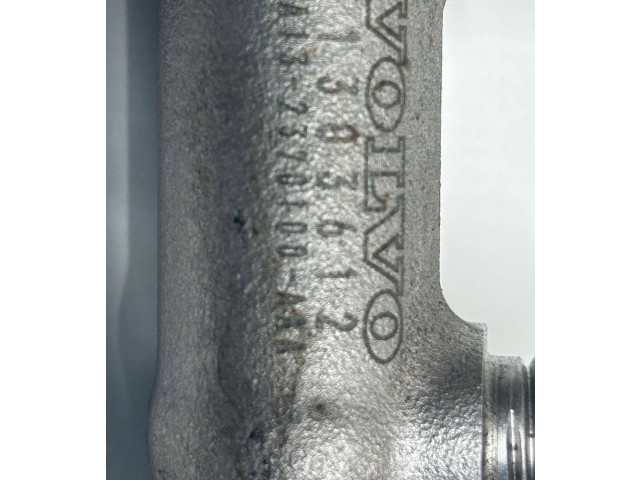 Vstřikovací lišta 31303612, 31303505 Volvo S60