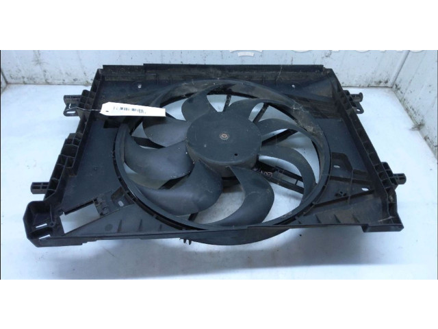 Вентилятор радиатора     214816703R    Renault Clio IV 