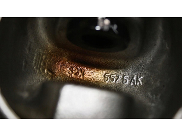 Píst    Renault Clio III     