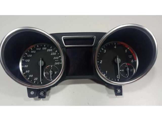 Přístrojová deska Mercedes-Benz ML AMG W164 2012 A1669006704