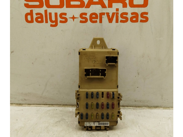 Блок предохранителей  JB200400   Subaru Forester SF    