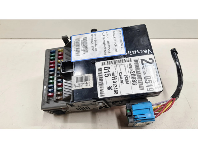 Pojistková skříňka 8200220688, 55RG97048 Renault Vel Satis 2003