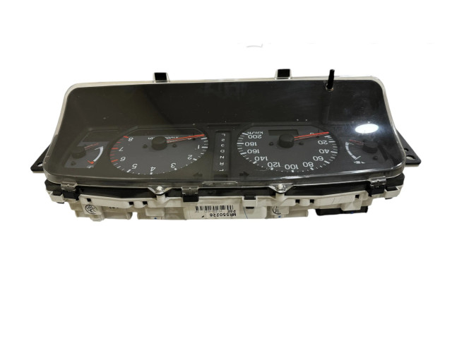 Přístrojová deska Mitsubishi Pajero 2005 MR550226, 2573209221