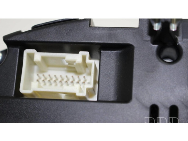 Přístrojová deska Mercedes-Benz SLK R172 2013 A1729000809, A1729018802