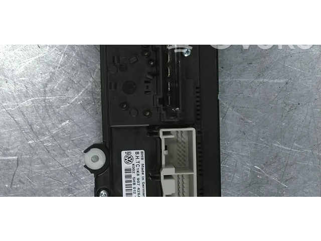 Блок управления климат-контролем 1K8907426AM, 1K8907426 Volkswagen Caddy