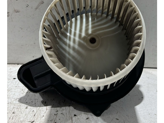 Вентилятор печки       Lancia Ypsilon
