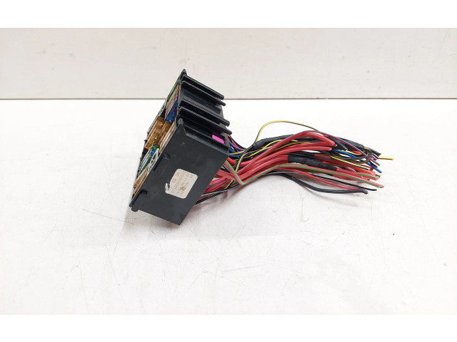 Pojistková skříňka 7H0937617A, 074953635500 Volkswagen Transporter - Caravelle T5 2007