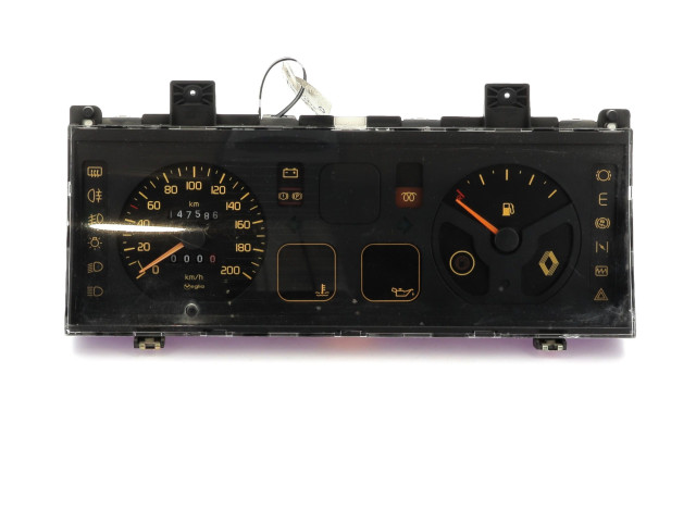Přístrojová deska Renault 21 1993 7700797030, Q0-7447X