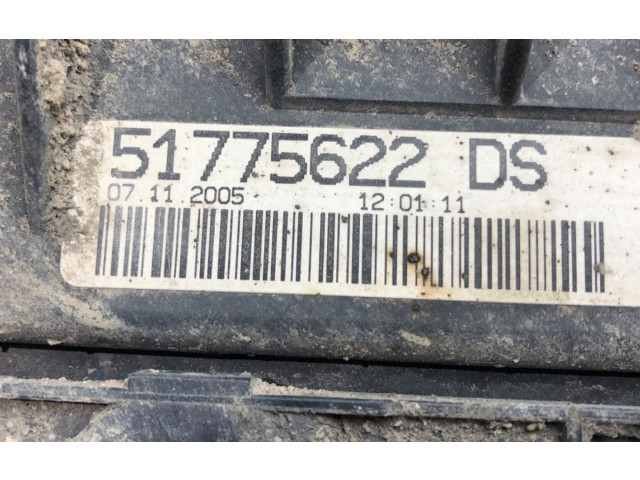 Блок предохранителей 51775622 Fiat Grande Punto