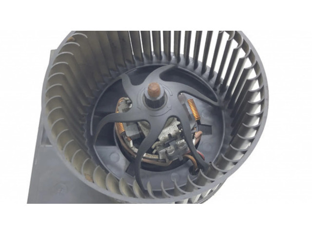 Вентилятор печки F667325R, 1J1819021C Audi A3 S3 8L