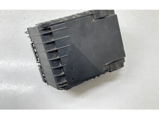 Pojistková skříňka 3C0971249 Volkswagen Caddy 2014