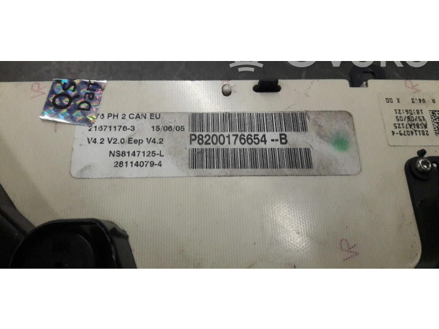 Панель приборов P8200176654B Nissan Kubistar