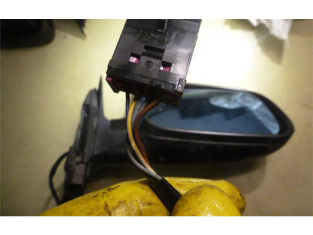 Зеркало электрическое Audi A8 S8 D2 4D 1994 - 2002 года