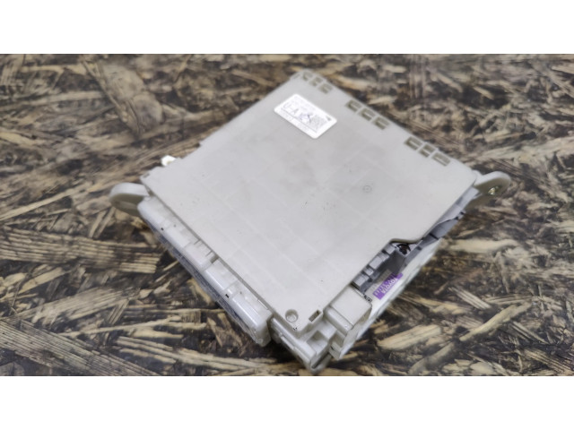 Блок управления 8273050720, 8267250300 Lexus LS 460 - 600H